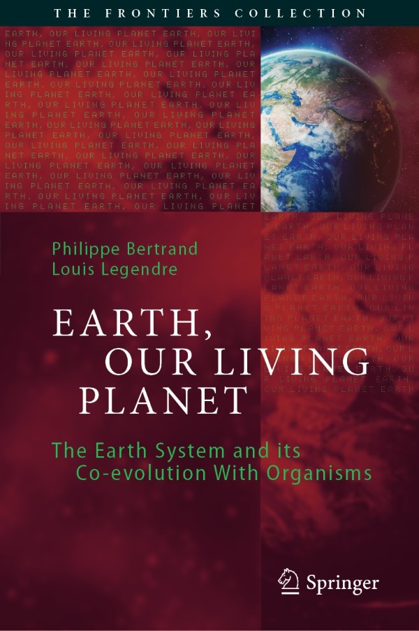 Cover for Earth, Our Living Planet book
